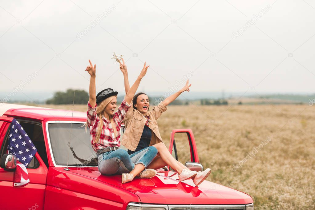 Route dans un grand paysage américain